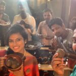 Ramya Pandian Instagram – When the @cinemavikatan team enjoyed my cooking and took parcel of my kali 😜 
#kitchenfun #cookingfun #karupattikali 
https://youtu.be/hmyZiWEtbdM

MUA @jothimuthuram 
Costumes @label_ts_official
Accessories @original_narayanapearls