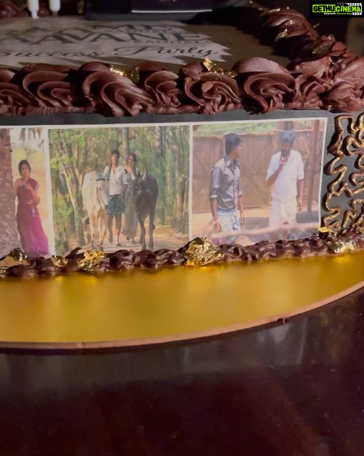 Ramya Pandian Instagram - #RARA #successparty Thank you all for the love and support ππΌπ€ @2d_entertainment @rajsekarpandian @actorsuriya @jyotika @dr.vinothinipandian @mithun_manickam @vanibhojan_ @vadivel_muruga @mynaasukumarm @manoj_dass @singerkrish