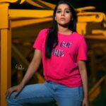 Rashmi Gautam Instagram - Yup I got this P.c @v_capturesphotography #RashmiGautam #sequinshirt #denimstyle