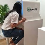 Reenu Mathews Instagram - Are you looking for a Unique personalised gift for your loved ones? Check out @eyemazy_dubai.marina at Dubai Marina mall. They take a picture of your eye & create a beautiful art piece. They are running special offers for Valentines day till February 15th. This is the perfect gift for any occasion & for families as well. Totally loved this innovative idea😍 . . #giftingideas #uniquegifts #personalisedgifts #eyemazydubaimarina #dubaiinfluencer #desiinfluencer #reenumathews Emirate of Dubai