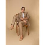 Regina Cassandra Instagram - Gee! I thought for an hour for a caption and came up with jack! Like I had options and all but in the end I thought they all sucked! So here’s a bomb pic (in my opinion obviously) and the absolute truth! 🙂 Makeup - @ArtistryByOlivia Hair - @AshwiniHairAndMakeup Photography - @LakshmiiJagan Styled by @DesignByBlueprint & @Blueprint_By_Navya_Divya