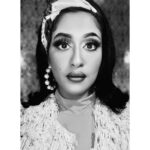 Regina Cassandra Instagram - This Sunday gave me the perfect opportunity to get into “drag queen” shoes. Many were shocked and yesss, it might’ve been a lil OTT for the others. But hey! what can I say.. I’m living the dream and having a blast! Oh and If you didn’t watch the show then here’s something to note. “Bio queen”, that’s what I (any heterosexual woman) would be called if I did drag. Thank you @designbyblueprint @prakatwork @rowdyrani and @notsysha for bringing out the best. #thenotsolateshowwithrc #dragqueen #bioqueen #ott #largerthanlife