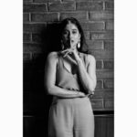 Regina Cassandra Instagram - If your words can’t be backed up by your actions then please just shut up and move on... All talk and no ____ 🤫 Jumpsuit - @KazoWoman Earrings - @RadhikaAgrawalStudio Makeup - #JeniferAntonio Hair - @MakeoversByZarnain Photography - @CharanPallatiPhotography Styled by @DesignByBlueprint & @Blueprint_By_Navya_Divya
