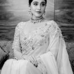 Regina Cassandra Instagram - For the love of mum’s b&w pictures. ♥️ •Saree - @DivyaReddyOfficial •Jewellery - @Kalasha_FineJewels •Photography - @AnupPhotography_ •Styling - @DesignByBlueprint & @Blueprint_By_Navya_Divya