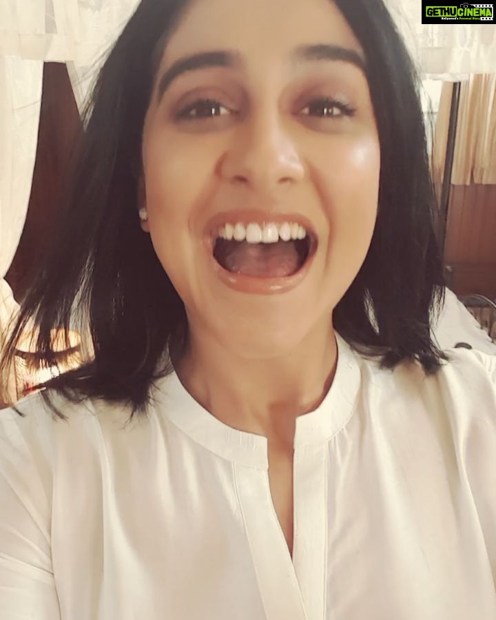 Regina Cassandra Instagram - Happy women's day from the men and women on the sets of #Evaru. @jenifer_antonio @thewanderingpoet.3 @aapchutiyaho @vvramg @vamsipatchipulusu @srikumarsudheer . . #happywomensday #evaru