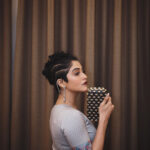 Regina Cassandra Instagram - #provokeawards2017 Outfit : @siddhartha_bansal (for us chennai ppl, we can shop this at @maalgaadi ) Accessories: cuff- @haatichai; clutch- @slinchindia Styling : @designbyblueprint Pic: @whatthefahad We decided to put the hair up and go all edgy! P.s: that’s what it looks like when it’s growing out..😋 #scraggysidelocks 😂
