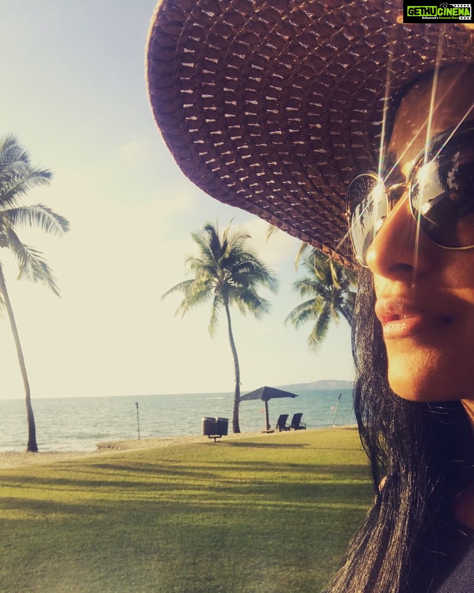 Regina Cassandra Instagram - #lifeisabeach #beachplease #fiji #nadi #shootlife when u mix a bit of work and play! #traveldiaries #nadifiji