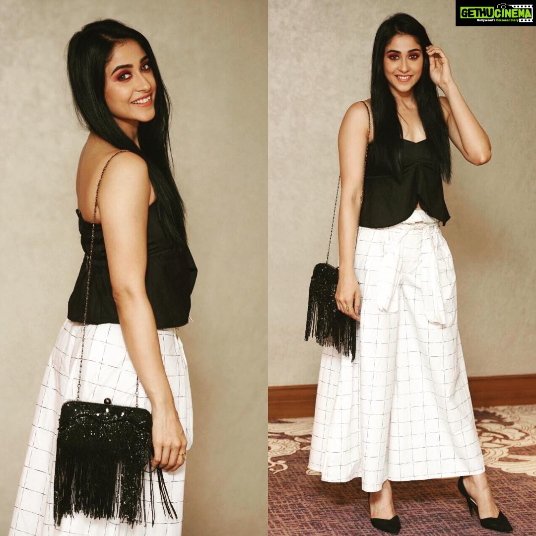 Regina Cassandra Instagram - It's black it's white! π€ππ€π @nishkalulla @shriyasom @anupellakuru βΊοΈ