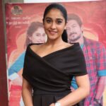 Regina Cassandra Instagram - t#SaravananIrukkaBayammaen pressmeet.. Outfit : @montagebyritika Styled by : @anammirzaak And... the film is releasing on May12th ...and...and.. yes excitement is happenin.. ☺️ #thatnotsolittleblackdress #tamilmovie #sibpressmeet