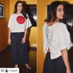 Regina Cassandra Instagram - In #AsmitaMarwa #bindu /dot🇯🇵 Kimono top with🖇detail & skirt for #SizeZero special premiere #JapanFlag #konichiwa 🙏🏼