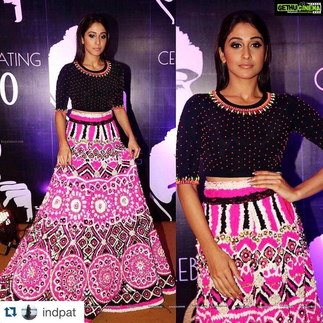 Regina Cassandra Instagram - Thank u @manisharorafashion and my fave @indpat for this! 😘