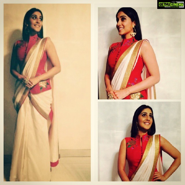 Regina Cassandra Instagram - It was the audio launch of #Pillanuvvulenijeevitham and I wore a lovely sari from #ShilpaReddy and some statement jewelry from #Athingofjoy by Mrinalini Chandra. Styled by none other than @indpat 😀 #saristatement #pnljaudiolaunch #indianme 😊