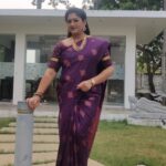 Rekha Krishnappa Instagram – Carnival to the eyes. This new trendy saree gives you a vibe. I felt it.

Browse into the page for more beautiful sarees and varities of new trendy desinges @ishvari.womens.world 
Thank you dear for making me beautiful and elegant.. 
.
.
.
sareecollections #sareedraping #sareestyle #sareelove #sareeindia #sareeonlineshopping #sareefashion #sareeaddict #sareelover Chennai, India