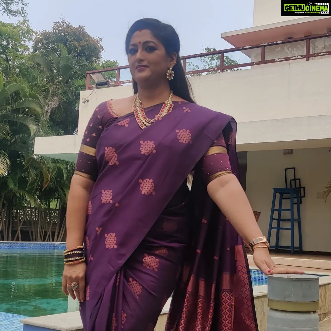 Rekha Krishnappa Instagram - Carnival to the eyes. This new trendy saree gives you a vibe. I felt it. Browse into the page for more beautiful sarees and varities of new trendy desinges @ishvari.womens.world Thank you dear for making me beautiful and elegant.. . . . sareecollections #sareedraping #sareestyle #sareelove #sareeindia #sareeonlineshopping #sareefashion #sareeaddict #sareelover Chennai, India