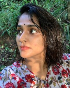 Remya Nambeesan Instagram - #goldenhour😍 #instagood #instagram #glodenlight #naturephotography #naturelover