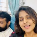 Remya Nambeesan Instagram - Guess the song 🎧!! impromptu #instagram #instasongs @rahul_subrahmanian 😍😍😍😘😘😘😘 !! #happybirthdayrajamanisir @achu_rajamani 𝙃𝙊𝙈𝙀