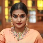Remya Nambeesan Instagram - @pranavraaaj @divyaaunnikrishnan @jo_makeup_artist @devraagh @bcos_its_silver