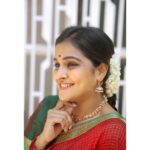 Remya Nambeesan Instagram – Wearing @thenmozhidesigns jewellery @vasahindia @divyaaunnikrishnan 📷: @manistills ❤️❤️