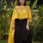Remya Nambeesan Instagram - Styling @divyaaunnikrishnan Outfit @damanz.designs Muah @jo_makeup_artist Photographer @abi.pk.98 Dop @sunil_michle @yourstorywedding_ Cuts @akshaymani__ Location @fourpointskochi #instagood #instafam #yellow #insta