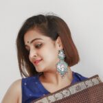 Remya Nambeesan Instagram - Wearing this beautiful saree @zariculture !! Earrings @yoursethnically 📷 @pranavraaaj !! #onyourown #life