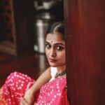 Remya Nambeesan Instagram - Life ❤️!! @pranavraaaj 📷