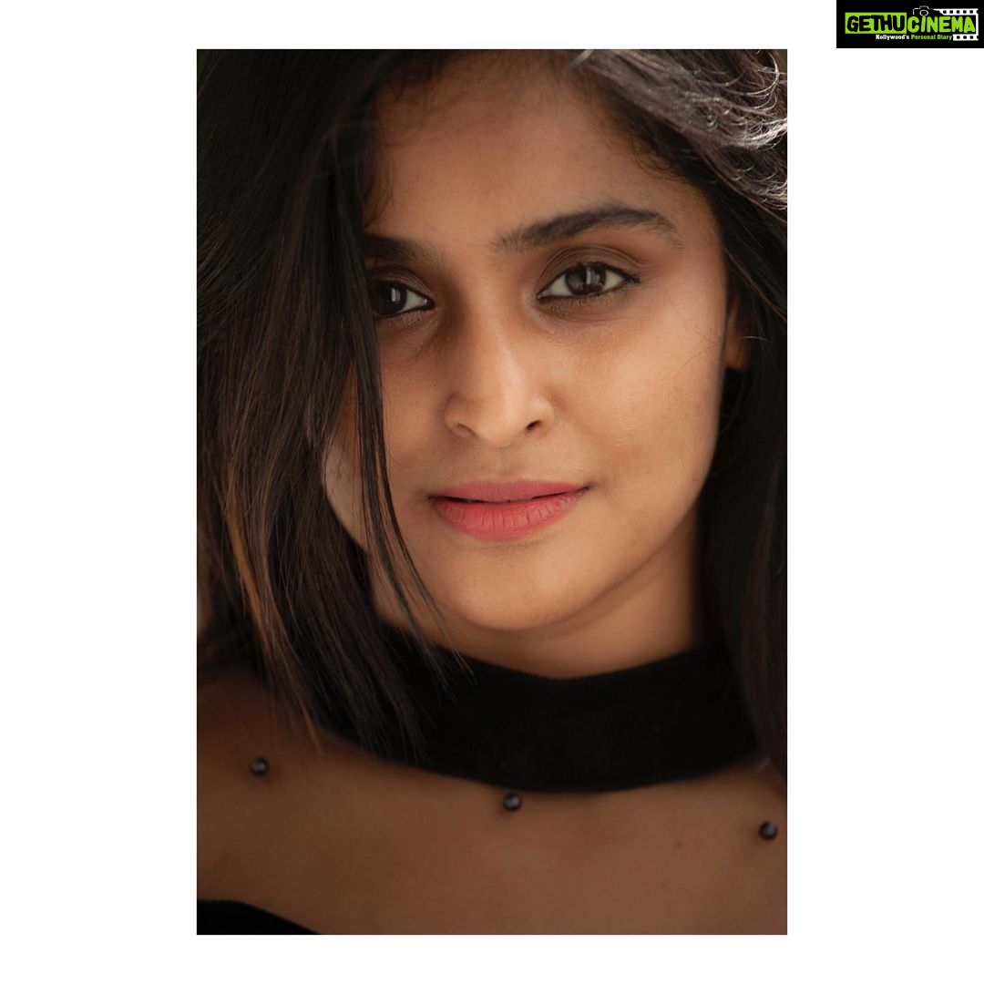 Remya Nambeesan Instagram - @dcunha.neil PC 😎