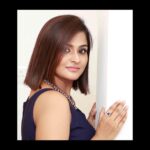 Remya Nambeesan Instagram - @pranavraaaj @jo_makeup_artist @divyaaunnikrishnan @lohamcochin #instadaily #instagram #instagood wearing @theabayasouq 😍