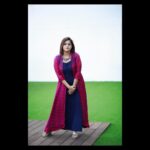 Remya Nambeesan Instagram - Wearing this beautiful neckpiece @lohamcochin !! PC @pranavraaaj Styling @divyaaunnikrishnan MUAH @jo_makeup_artist. Wearing @theabayasouq Kochi, India