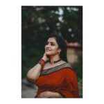 Remya Nambeesan Instagram - ♥️ @divyaaunnikrishnan @vikramanvijitha @pranavraaaj