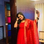 Remya Nambeesan Instagram - Oh yes it’s candid folks!! 🤪🤪😜Design n styling @divyaaunnikrishnan PC @pranavraaaj #instalife #insta #instagood