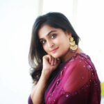 Remya Nambeesan Instagram - Sending Christmas love and fairy dust your way. Merry Christmas 🎁♥️✨ PC @pranavraaaj