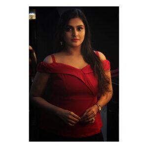 Remya Nambeesan Instagram - When in doubt,  wear RED 😌❤️!! PC @divyaaunnikrishnan MUAH @monish_mathai_makeup_artist_  #instagood #instagram #insta #instared