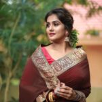 Remya Nambeesan Instagram – Wearing @minka_by_naufiahabeeb jewellery @bcos_its_silver  Styling @divyaaunnikrishnan  MUAH @jo_makeup_artist 📷 @pranavraaaj #instagood #instagram #saree #photoshoot