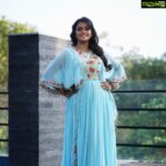 Remya Nambeesan Instagram - Wearing @designsbydaksha PC @aravind_photograph_y MUAH @shiva_makeover Styling @divyaaunnikrishnan #instagood #instafashion #instagram #instalife