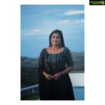 Remya Nambeesan Instagram – Wearing @ethereal.kochi , styling @divyaaunnikrishnan PC @divyaaunnikrishnan !!