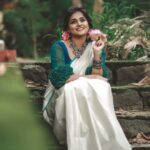 Remya Nambeesan Instagram – Uthradam 😍!! Wearing @damanz.designs  Styling @divyaaunnikrishnan jewellery @bcos_its_silver MUAH @jo_makeup_artist 📷 @pranavraaaj  #uthraadam❤️ #onam #instagram