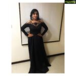 Remya Nambeesan Instagram – #sunsingerisaikondattam #celebrationmode🥳💃🏿💃🏿. Wearing: @veenaraajcouture  Can’t get over Black🥴  Styling by my tringalala @sabarinathnath  Make up n Hair : @monish_mathai_makeup_artist_ 😘 #sunsinger