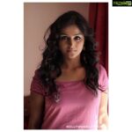 Remya Nambeesan Instagram - #majorthrowback #chappakurish Pic by @jomontjohn #looktest