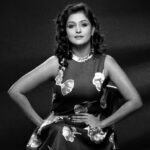 Remya Nambeesan Instagram - 😎😎
