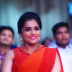 Remya Nambeesan Instagram - Wearing @nairadesignerboutique !! Thanks for this beautiful sari 😍😘. MUA n Hair do: @sajithandsujith!! Pic courtesy: @thomasjacobphotography #bergereasycleanesteemawards