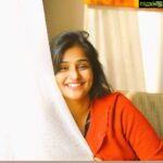 Remya Nambeesan Instagram - Smile 😊!!