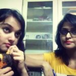 Remya Nambeesan Instagram - Thengo mango chanko 😂😂😂fun time with my kaanthari 😝😝😂😂🤣🏃🏼‍♀️@deb_suzanna