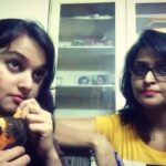 Remya Nambeesan Instagram – Thengo mango chanko 😂😂😂fun time with my kaanthari 😝😝😂😂🤣🏃🏼‍♀️@deb_suzanna