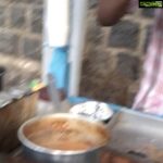 Remya Nambeesan Instagram – Tea time#chennairoadside#chennaidairies#teaexpert#funtimes#exploringchennai… video courtesy @deb_suzanna