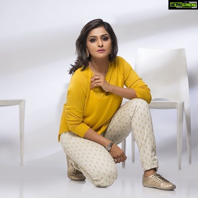 Remya Nambeesan Instagram - New look#photoshootfresh#santhoshrajphotography