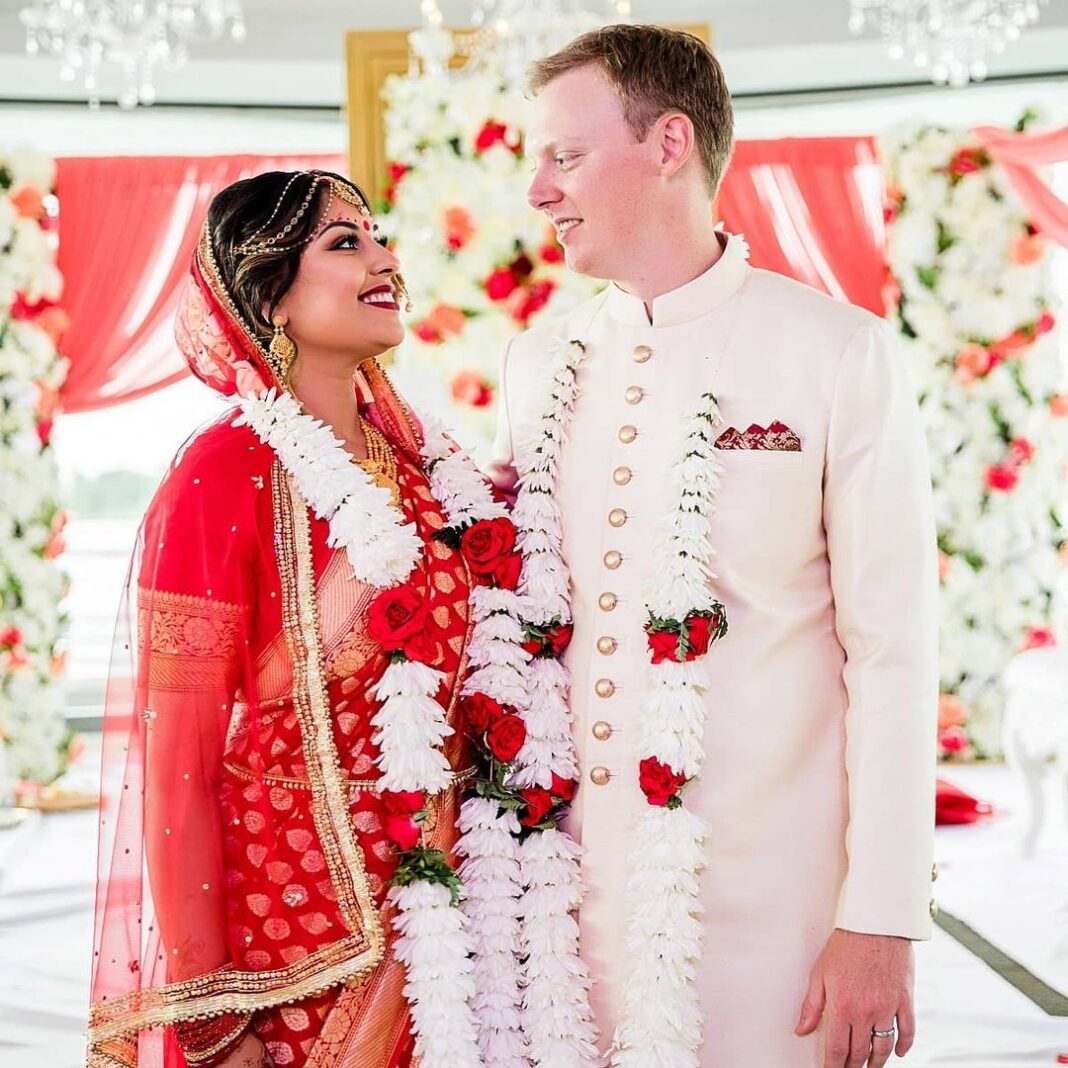Richa Gangopadhyay Instagram - Remembering our beautiful, waterfront Indian ceremony that took place on this day, last year, and how special it was for our families to come together as Joe and I completed our Hindu Bengali rituals together (Joe is a master at reciting mantras, nbd). We were lucky to have been able to honor both our cultures and traditions and to have Joe’s family embrace, and enthusiastically participate in every nuanced element of our celebrations with open arms. ⁣⁣ ⁣⁣ From the “gaye holud” (haldi/turmeric ceremony), to the “ayeburobhaat” (bride-to-be’s final luncheon with her favorite dishes), “totto” (or tatwa, groom welcomes the bride to their family) and “bor boron” (bride’s mother and female friends welcome the groom), each distinctive event bonded us closer, for life.🔒♾️⁣⁣ ⁣⁣ I can’t even put into words how utterly grateful I am, and always will be, to my parents for giving their only daughter a wedding that dreams are made of. To have our extended family and friends from all over celebrate our union over the three-day wedding events was indescribable, and on our anniversary, revisiting over 3000 photos brings us back to the fun, laughter, tears of joy (and yes, of course a little bit of chaos…it’s a fusion wedding!). 🥳⁣⁣ ⁣⁣ We are blessed beyond words, for having each other and for having our families love and support us till the very end. We love you Ma, Baba, Deb and Steve!🥰⁣⁣ ⁣ Venue: @roostertail Makeup: @jhobby21 Hair: @hairbyaysha 📷: @kelliesaunders Detroit, Michigan