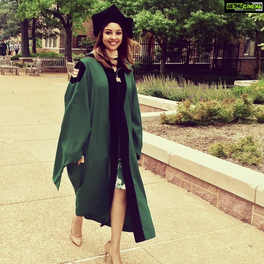 Richa Gangopadhyay Instagram - Congratulations to Class of 2020! I'm seeing so many innovative ways graduates are celebrating amidst covid world, which truly warms my heart. ππ―β£β£β£β£β£β£β£β£β£ β£β£β£β£β£β£β£β£β£ Itβs crazy to think that I was in student-mode for two years after living through a surreal experience as an actress in India just prior. Graduating (in 2017) with an MBA from Washington University in St. Louis- Olin Business School gave me a sense of fulfillment and newfound purpose to start yet another, new journey as a healthcare management consultant. I will forever be grateful to the faculty and administration at #WashU for not only admitting me into one of the top business schools in the country, but celebrating my nontraditional background.β£β£β£β£β£β£β£β£ β£β£β£β£β£β£β£β£ I spent my final days shooting for my last film Bhai (Telugu) studying for my GMAT. π€ I donβt think anyone knew thatβs what I was doing in my spare time, in between shots ππ»ββοΈ. But it paid off, and it was the MBA program that not only shaped another career path for me, but introduced me to my husband!β£β£β£β£β£β£β£β£ ππ¨πΌβπ»π©π»βπ»β‘οΈπ©π»βπβ€οΈπ¨πΌβπβ£ β£β£β£β£β£β£β£β£ β£β£β£β£β£β£β£β£ My story is proof that you can always recalibrate and explore new territory. The notion of "finding your purpose" is ever evolving. Your passion and dreams can change. Be open to what's out there and keep hustlin. Let your life experiences inspire and lead you. β¨β£β£β£β£ β£β£β£β£ Itβs kinda cool to have been able to graduate alongside your beau (which, at the time, we had no idea would happen!)! Thanks WashU, for the incredible memories and unparalleled learning experience.β£β€οΈπ β£β£β£β£β£β£β£β£ β£β£β£β£β£β£β£β£ #mbaclassof2017 #washu #wustl #olinbusinessschool #mba #newcareer #gradschool #forevergrateful St. Louis, Missouri