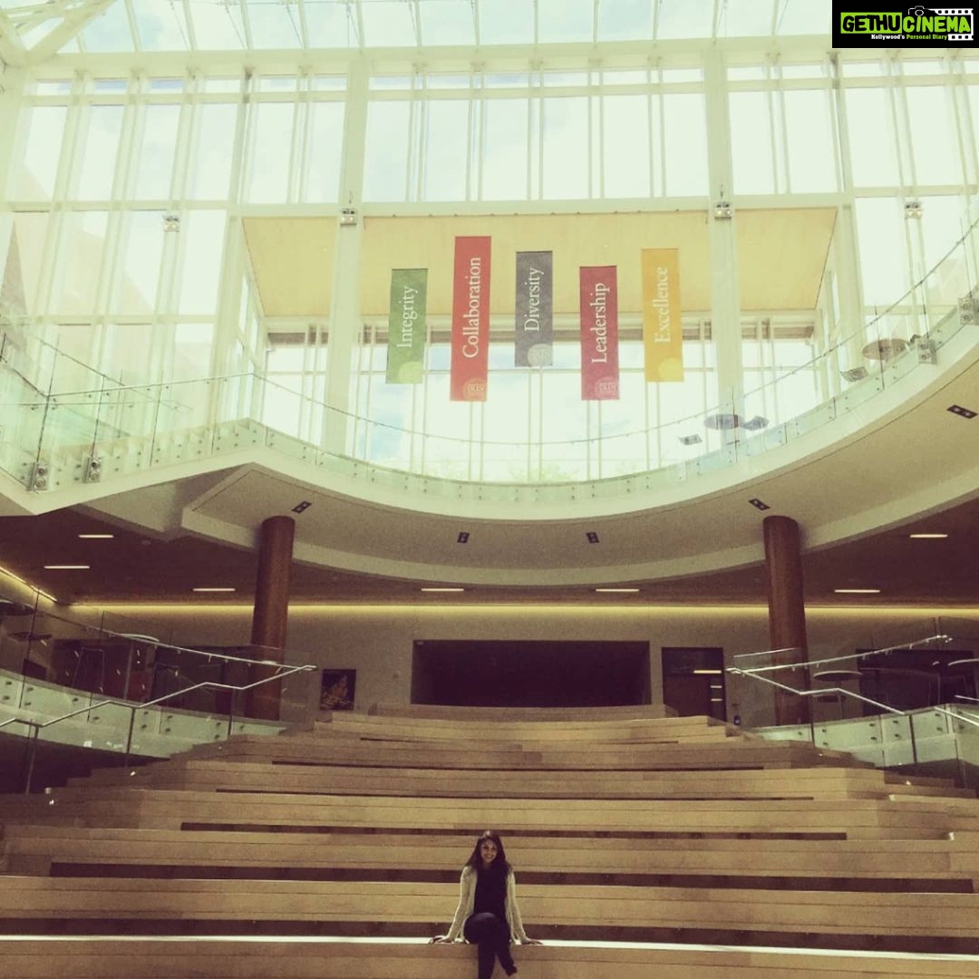 Richa Gangopadhyay Instagram - After moving back from India, I embarked on a new chapter in life,finishing my undergraduate degree and then my Masters in Business Administration in June 2015 to begin a new career journey. Apart from being one of the best business schools in the country, I chose #WashU for a number of reasons...the main one being the small but mighty community and faculty that embraced people from all walks of life. If it weren't for that, someone like me - an actress from the Indian film industry- wouldn't have met someone like Joe - a US Military Academy- West Point Officer, who'd spent a year in South Korea- just prior. I have WashU to thank for the invaluable lessons I learned across disciplines to augment my leadership skills, embracing my unique background and giving me a world class opportunity to strengthen my business acumen through experiential learning during the 2-year program. And of course, for being the place I made lifelong friends (shout-out Jhunt!) and met my soulmate 👩🏻🤝👨🏼💗🎓 📷 See if you can spot me in the First Day Orientation photo! #washu #wustl #olinmba #olinbusinessschool #businessschool Olin Business School at Washington University in St. Louis