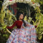 Riythvika Instagram - Makeup @vyshu_artistry Photography @jagadishphotography_ COUSTUME @_vrstudio_ Jewelers @littlefingers_bridal_jewellery Location @elementsoneastcoast