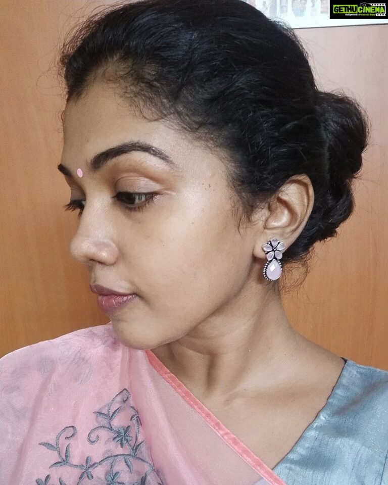 Riythvika Instagram - Elegant earrings from @silversashjewels ♥️♥️
